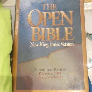 The Open Bible - New King James Version